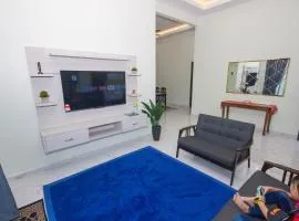 Dieyna homestay seberang takir