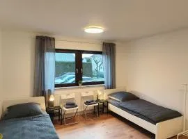 Voll-Ausgestatte Wohnung mit Balkon