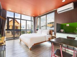 Gemini Saigon CENTER - New & Quiet near Bui Vien Walking Street