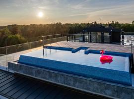 Sea&Lake, Sun & Snow, hotel in Mielno