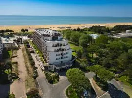 Savoy Beach Hotel & Thermal Spa