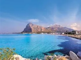 Acquamarina Home