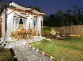 Maximos House