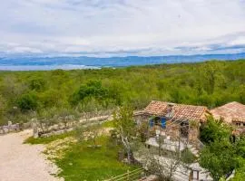 1 Bedroom Pet Friendly Home In Poljica