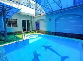 Hoàng My Villa - Bãi Sau - 5 phòng ngủ 9 giường - Free karaoke
