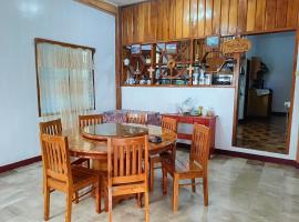 Baguio Irisan Transient House, hotel v destinaci Baguio