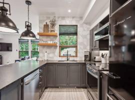 Tremblant Prestige - Les Eaux 223-4，位于蒙特朗布朗的酒店