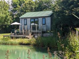 Lynstone Lakes, hotel v destinaci Bude
