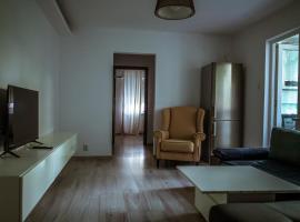 Lion Crib, ξενοδοχείο στο Μπακάου