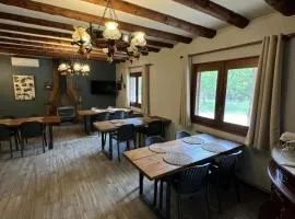 Hostal Restaurante de Montaña Pous de la neu
