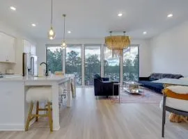Modern and Luxe Lake Arrowhead Villa Near Marina!