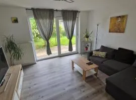 Simona's place-Free private parking