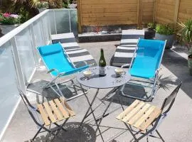 Jardin clos et calme, vélos à disposition, plages à 2 kms