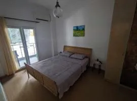 2 bedroom apartment for 4 people 42m from the sea