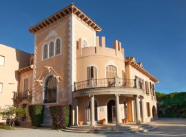 Alberg Cabrera de Mar Xanascat, hotel with parking in Cabrera de Mar