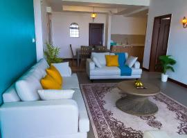 Stunning 2 Bed Room Unit with Ocean View, hotel na praia em Mariakani