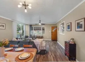 Modern 1-Bedroom Haven with Dedicated Home Office