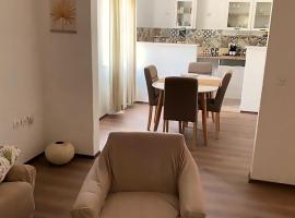 Apartment Cozy Sinj, hotel i Sinj