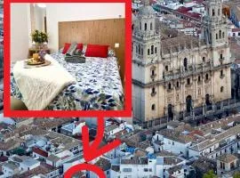 Catedral del AOVE, centro histórico, espacioso y tranquilo