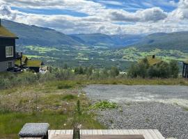 Vangslia, Oppdal. Lekker leilighet med ski inn/ski ut, отель в городе Оппдал