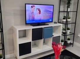 The Owusu's Villa, cabana o cottage a Dieppe