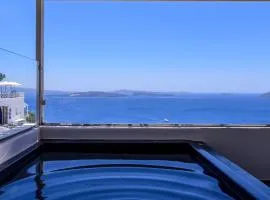 Sensia villa with Hot tub and Caldera View