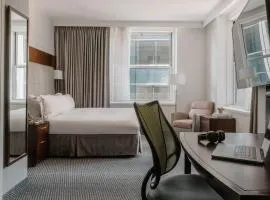 Club Quarters Hotel Faneuil Hall, Boston、にあるローガン国際空港 - BOSの周辺ホテル
