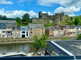 Studio-Appart' Le Quai Son, hotel v destinaci La-Roche-en-Ardenne