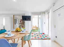 Penthouse Duplex in a 4 floors spanish house -8 min to center by Metro