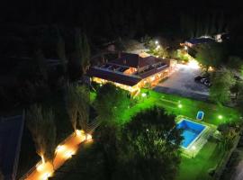 Hospedium Hotel Val de Pinares, hotell i Bogarra