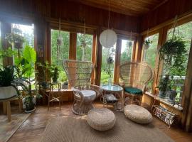 Villa Kurenniemi, hotel Taipalsaariban