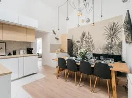 Dragonfly Old Town Apartment - LoftAffair