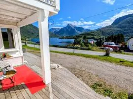 Exclusive and Cosy! Sea and Mountian View - Superfast Wifi, Washer and more included