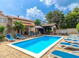 Holiday Home Labin Ladenci