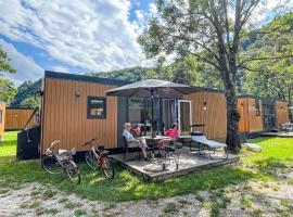 Holiday Home Tiny Haus Anellie by Interhome – hotel w mieście Riedenburg