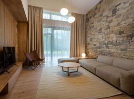 DaSus Luxury Tále, luxury hotel in Tale