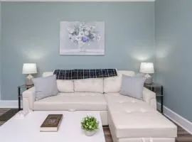 Hollywood Hideaway - 1BR 1BA