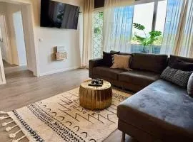 SuperSuite Boho 2Bdr Apartment Balkon Aufzug