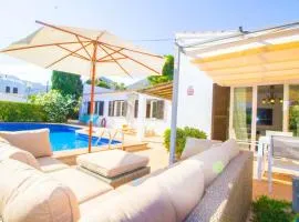 Beautiful villa near the beach