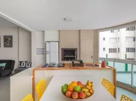 ITNC024- Apê com 4 quartos na Av. Atlântica de BC