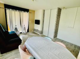 Le Chalet, cabin nghỉ dưỡng ở Le Tampon
