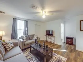 Pet-Friendly LaBelle Apt, Close to River!