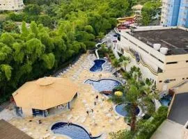 Grand Hotel Golden Dolphin