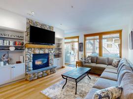 Tree Tops 03, ξενοδοχείο σε Big White