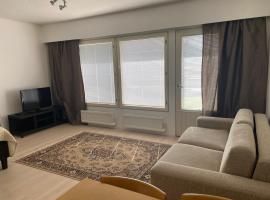 Viihtyisä itsepalvelumajoitus, tilava saunallinen yksiö: Ylihärmä şehrinde bir otel