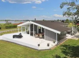 6 person holiday home in Karrebæksminde-By Traum