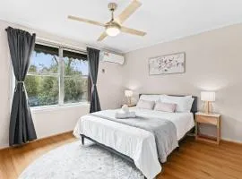 Retro Retreat - Mornington
