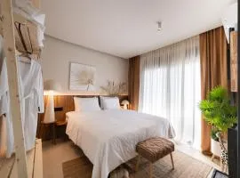 Contessa Suites