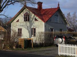 Hus i Töreboda, hotel v destinaci Töreboda