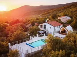 ELYSIUM Villa Slivno